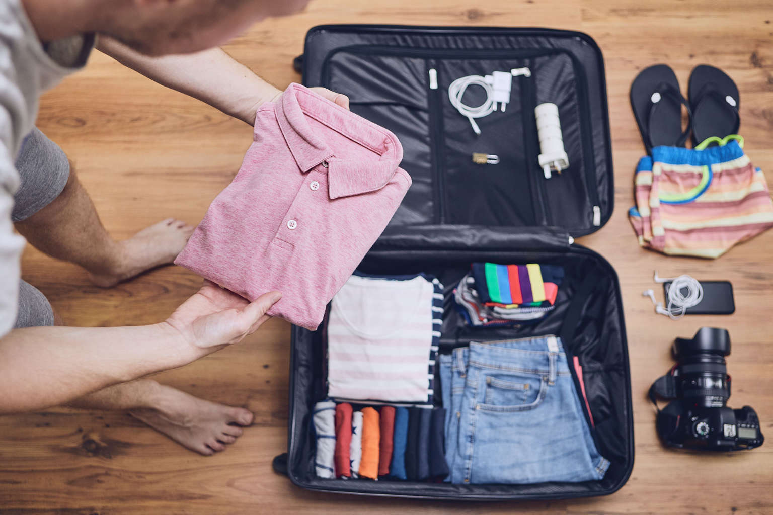 Smart and Creative Ways to Store Your Luggages - StorageMart Philippines